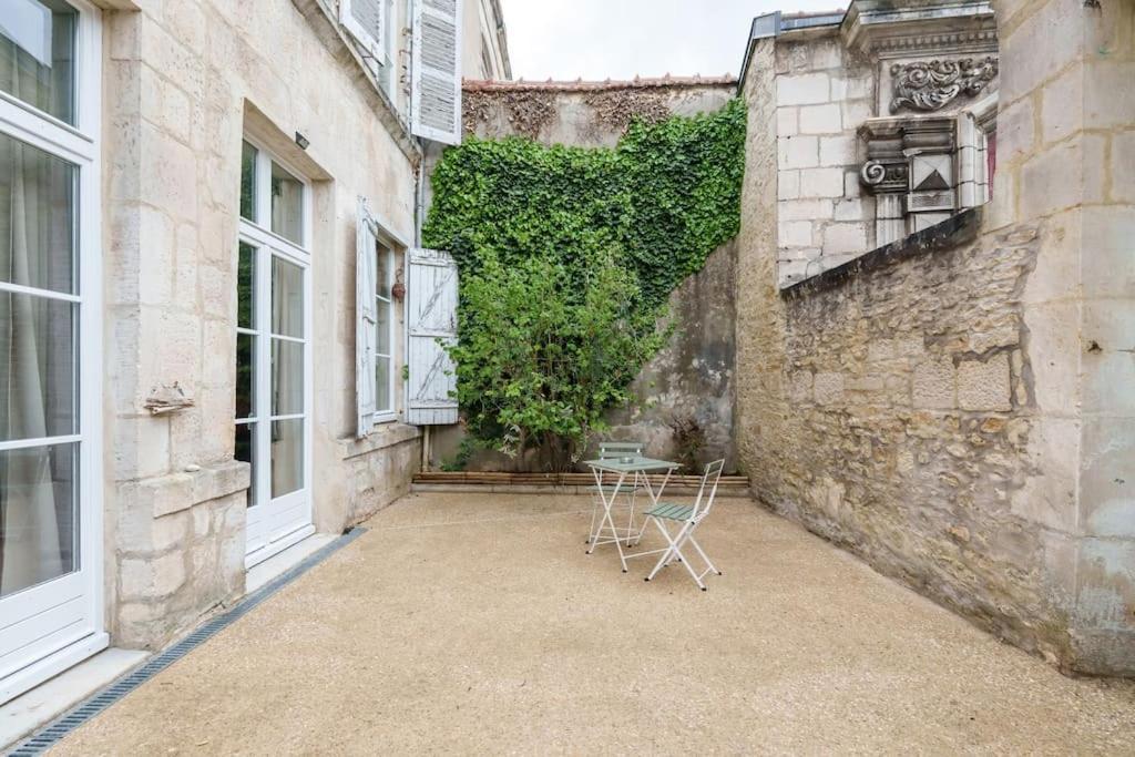 Appartement Lumineux Avec Cour Chaumont  Zewnętrze zdjęcie